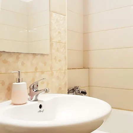 Cozy Stefan Cel Mare Apartment Bucharest