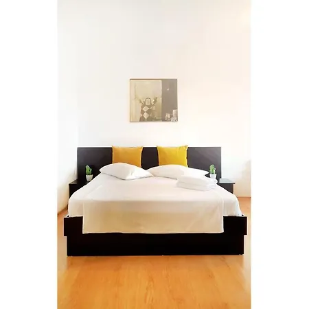 Cozy Stefan Cel Mare